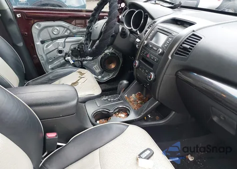 2013 Kia Sorento Sx from USA, damaged, VIN 5XYKW4A26DG356421